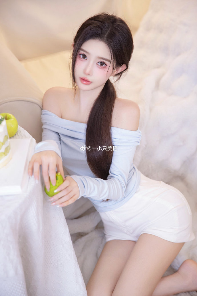 怪物 海报